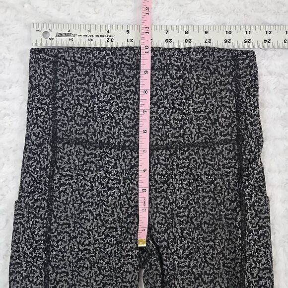 Athleta NWOT Ultimate Stash Pocket Textured 7/8 Tight Womens XS Gym HIIT Workout - Picture 2 of 9
